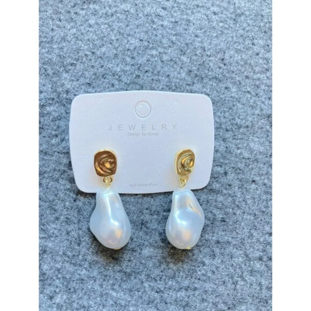 irregular metal pendent Earrings Baroque abnormity imitation pearl earrings‎ new
